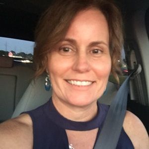 Meet your Posher, Dana